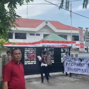 Aksi Panas di Medan, Laskar Seret Nama Iswar dalam Dugaan Gratifikasi Honorer Dishub