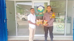 Aksi Nyata Polri Kawal Pangan, Polsek Tapung Hilir Bagikan Benih Jagung 12 Kg di Kota Bangun
